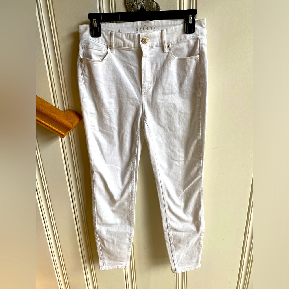 White House Black Market White Jeans size 4